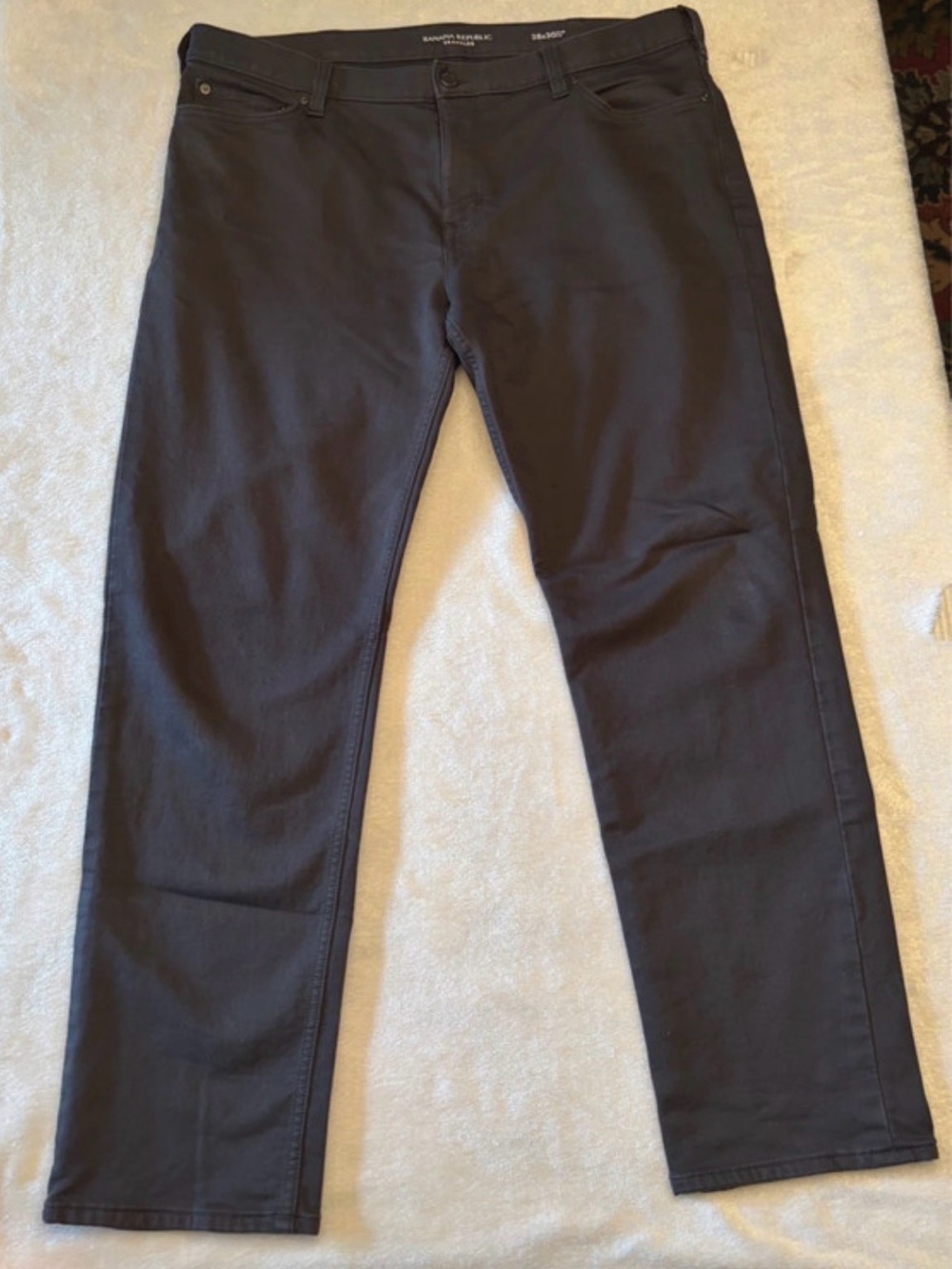 Banana Republic Men's Chinos in Dark Gray Slim Fit